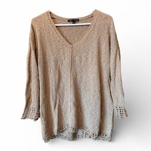 Cable & Gauge Beige V-Neck Sweater